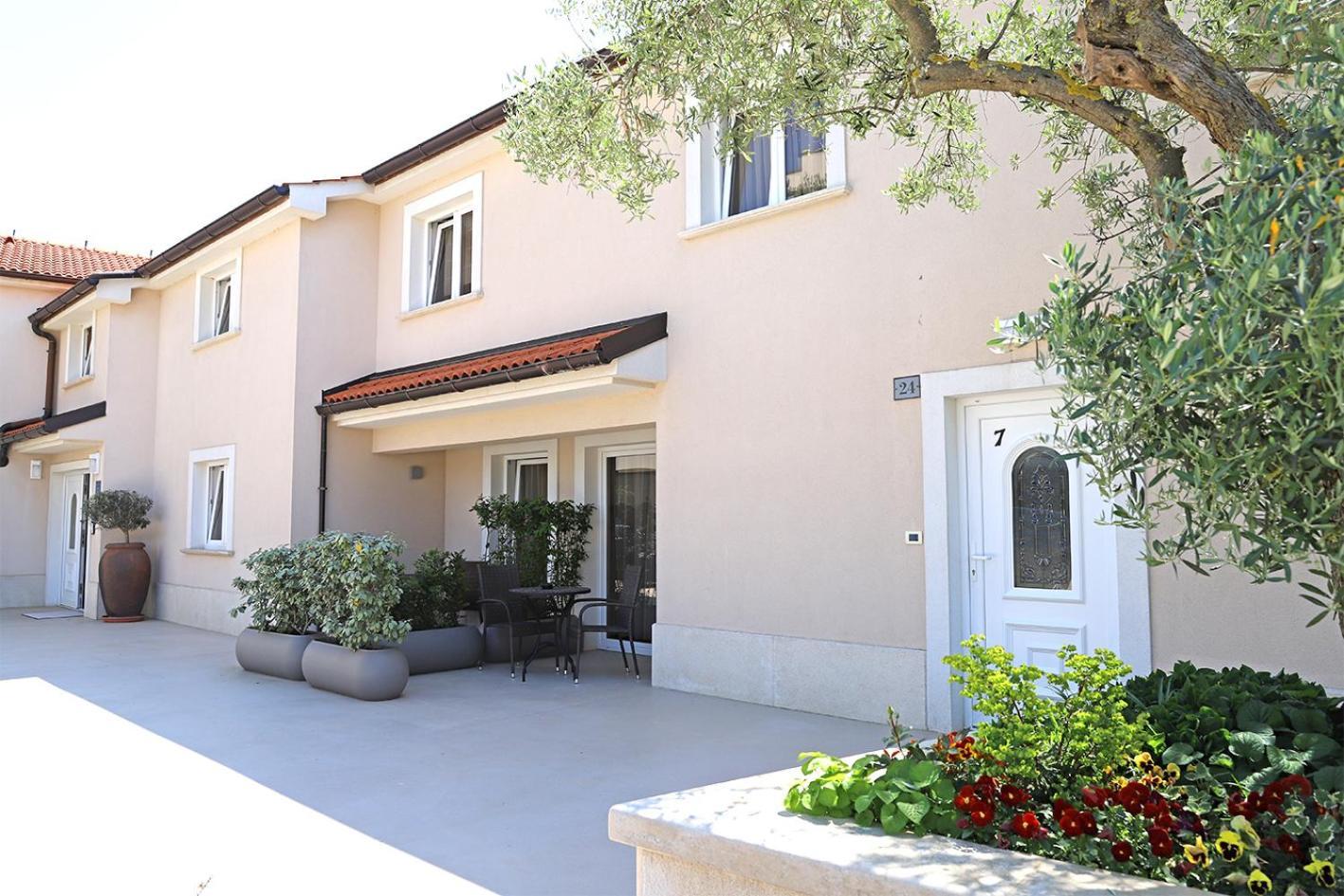 מאלינסקה Hotel Villa Margaret מראה חיצוני תמונה