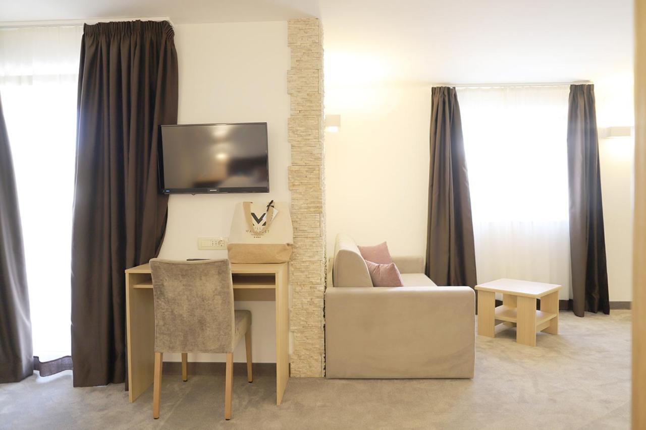 מאלינסקה Hotel Villa Margaret מראה חיצוני תמונה