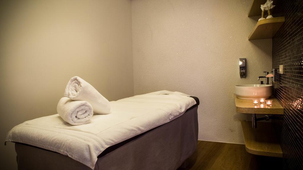 מאלינסקה Hotel Villa Margaret מראה חיצוני תמונה
