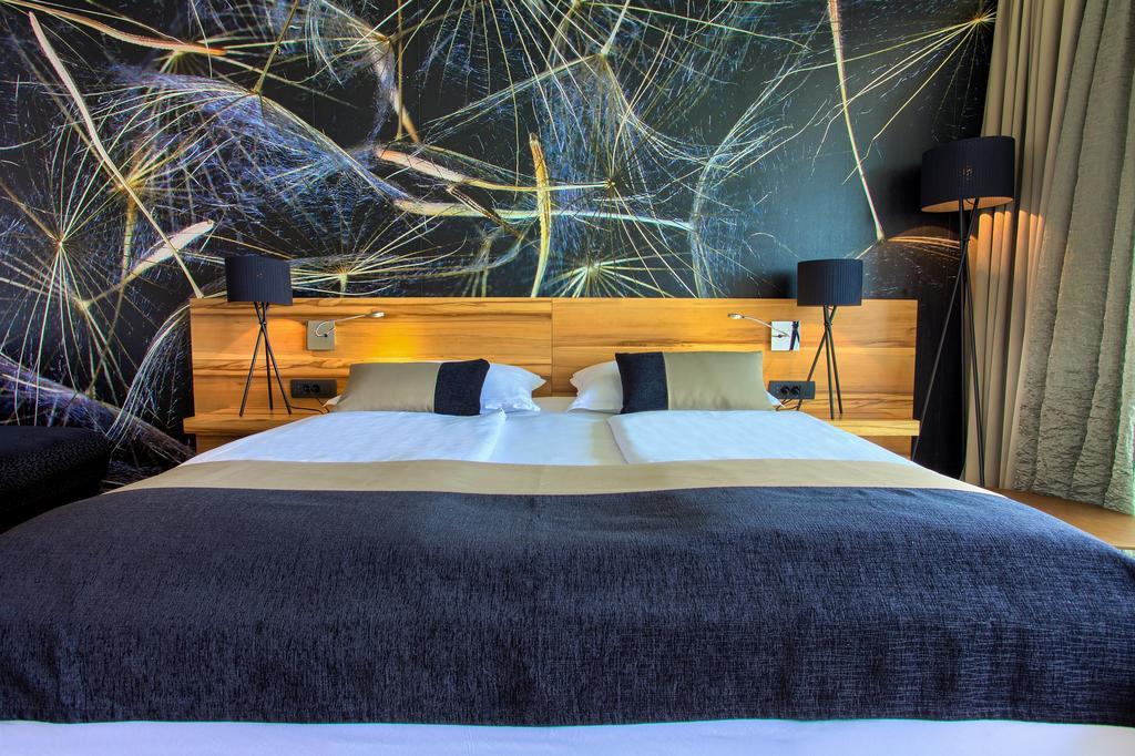 מאלינסקה Hotel Villa Margaret מראה חיצוני תמונה