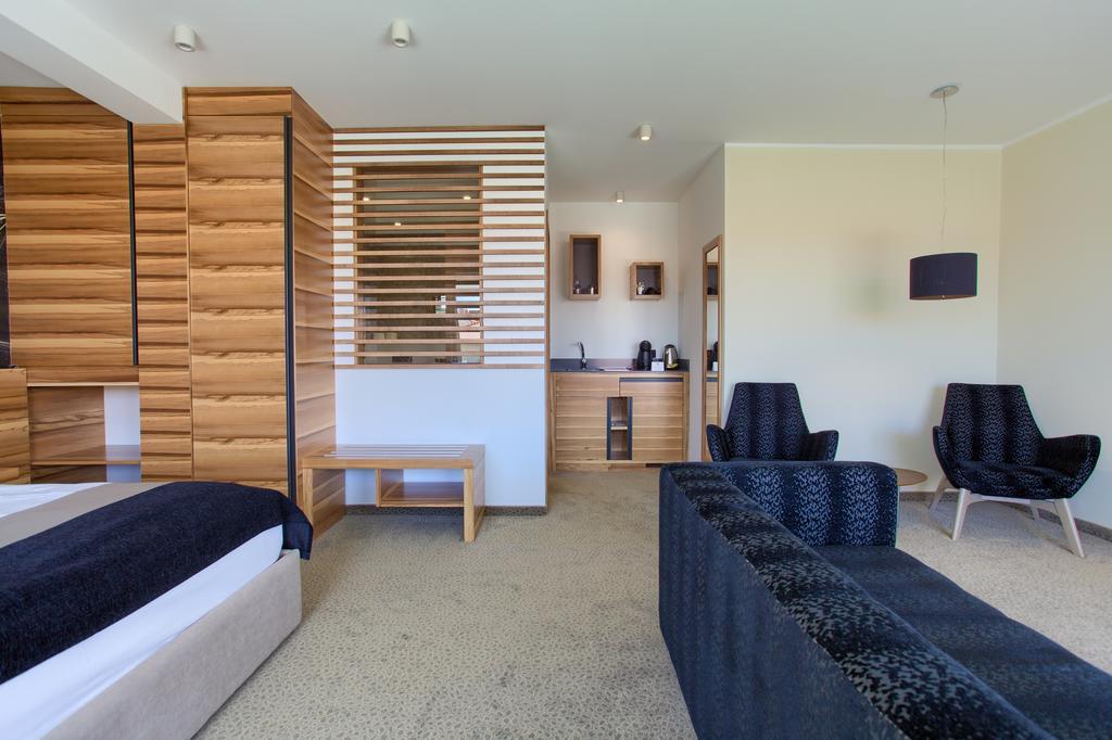 מאלינסקה Hotel Villa Margaret מראה חיצוני תמונה